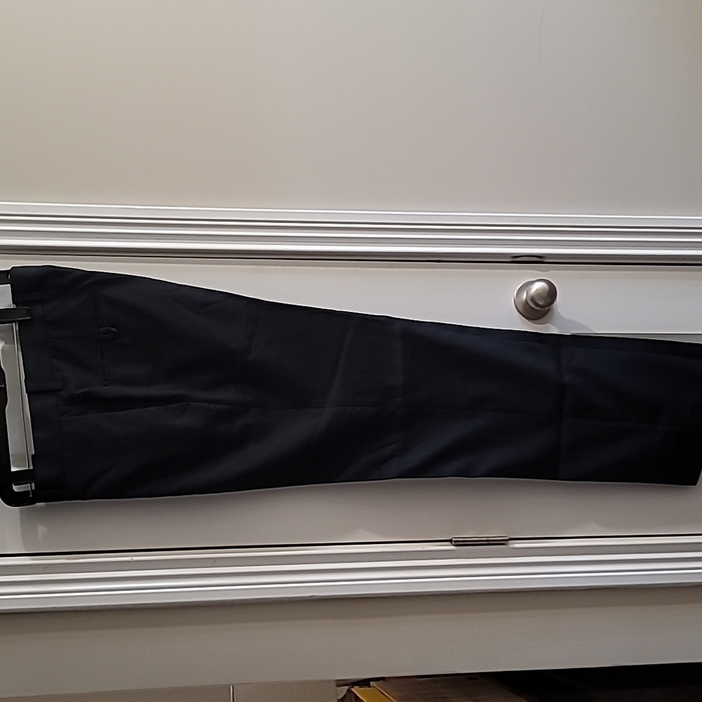 Men's Axist Dress Pants